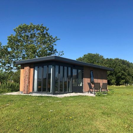 Albertine Agnes Tiny House フラネケル エクステリア 写真